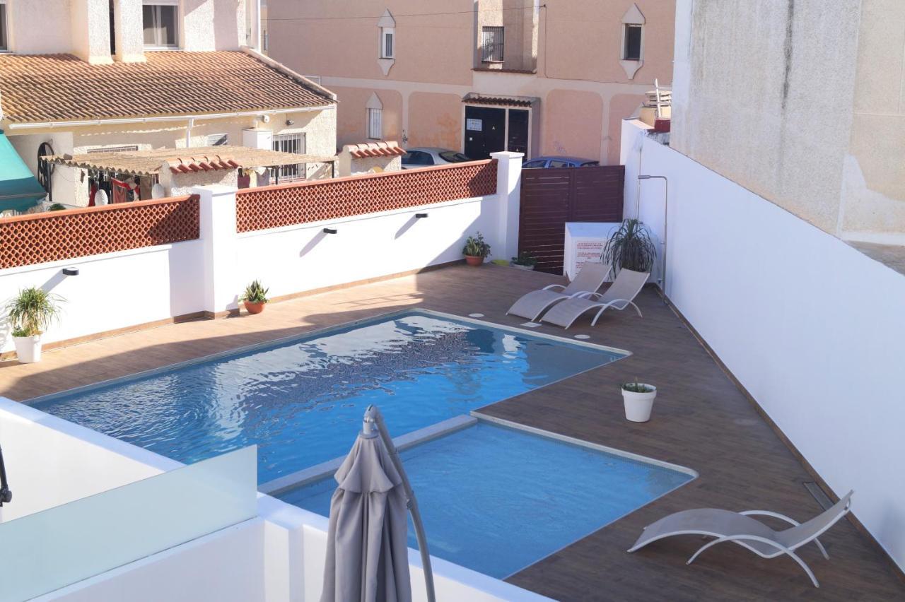 Apartamentos El Abuelo Torrevieja Dış mekan fotoğraf