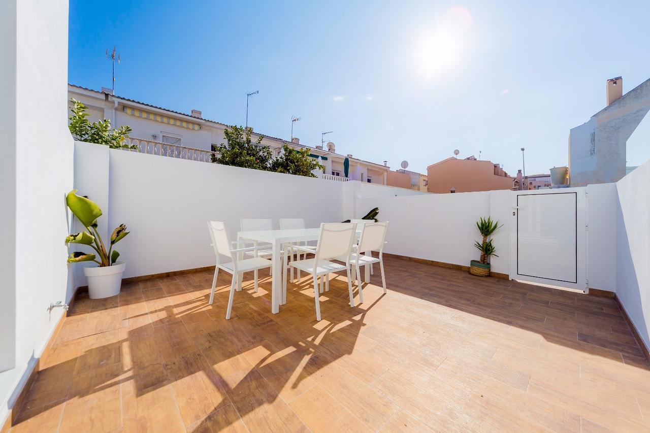 Apartamentos El Abuelo Torrevieja Dış mekan fotoğraf