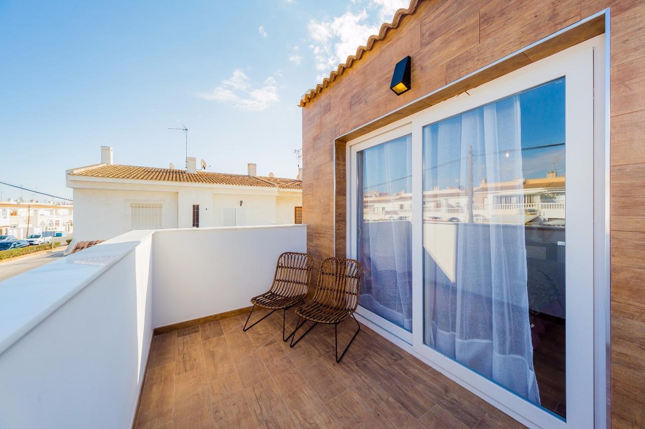 Apartamentos El Abuelo Torrevieja Dış mekan fotoğraf