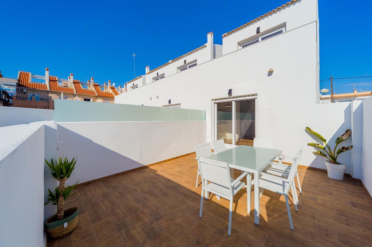 Apartamentos El Abuelo Torrevieja Dış mekan fotoğraf