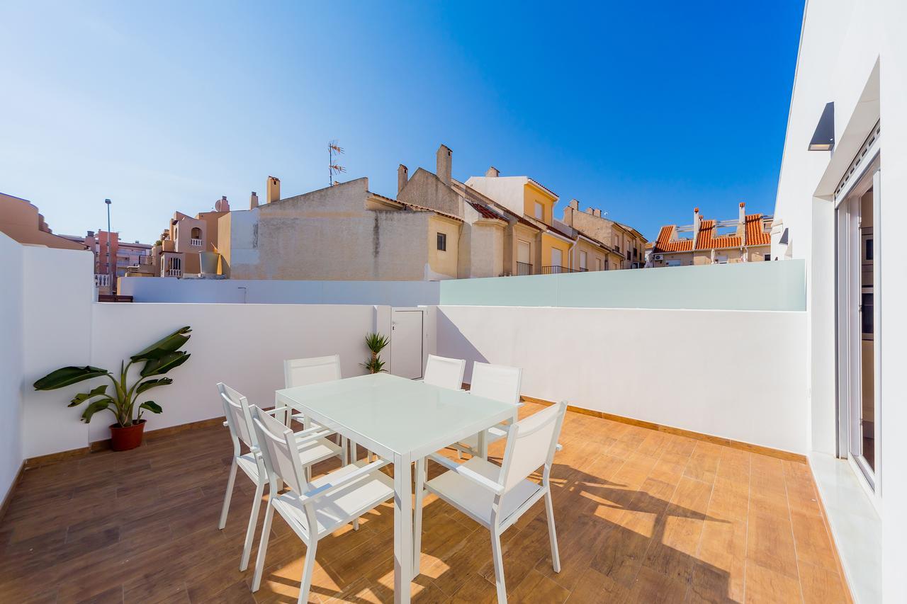 Apartamentos El Abuelo Torrevieja Dış mekan fotoğraf